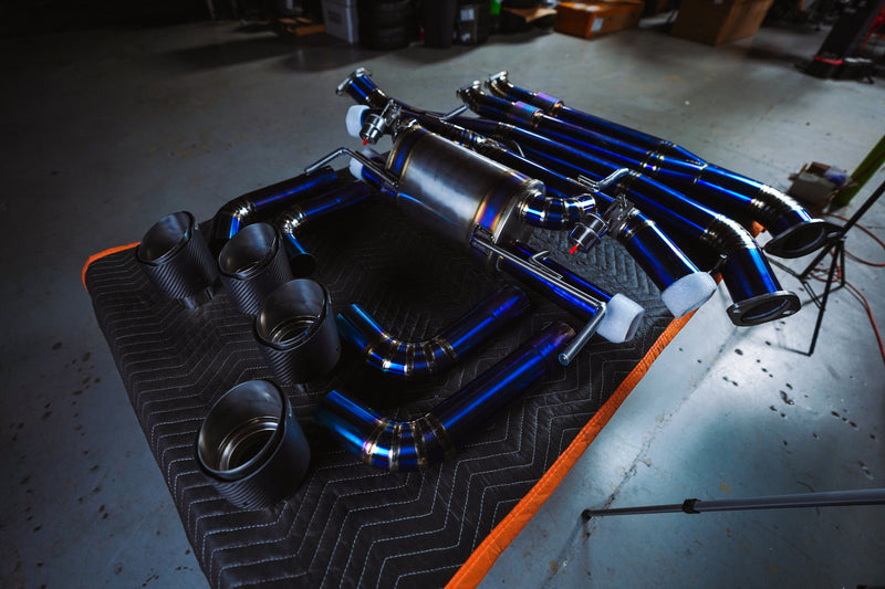 NISSAN R35 GTR EXHAUST SYSTEM
