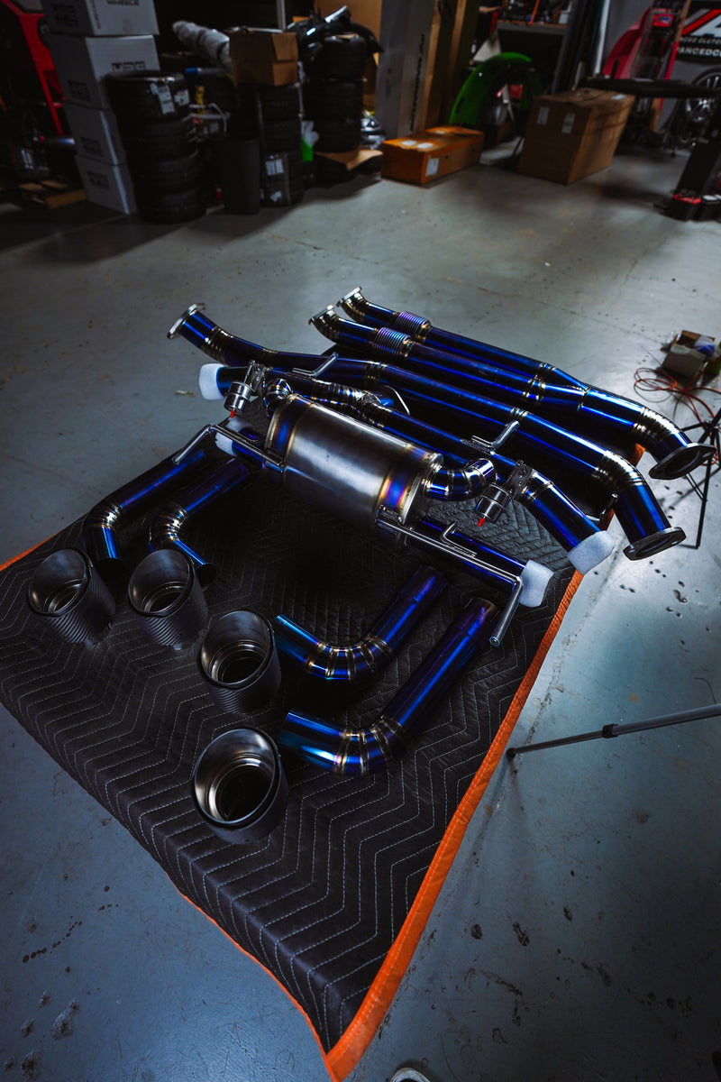NISSAN R35 GTR EXHAUST SYSTEM